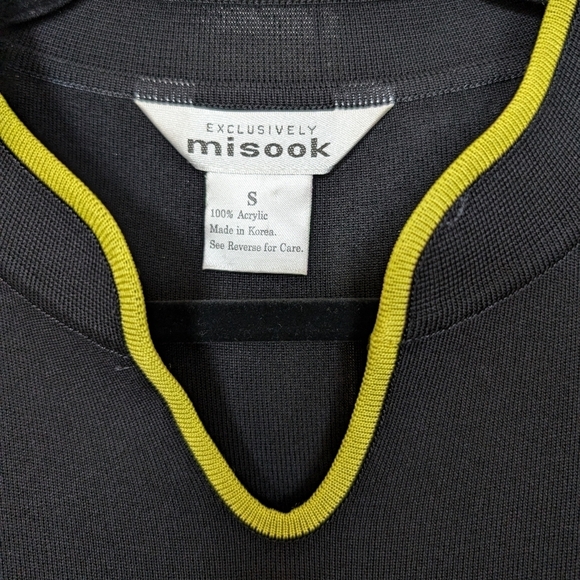 Exclusively Misook black tunic sz S - Picture 3 of 6